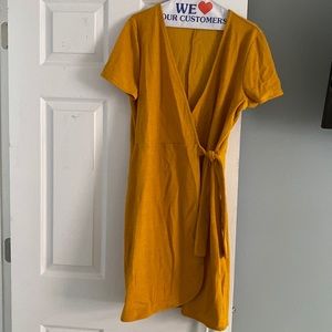 NWOT gold Jcrew wrap dress sz m